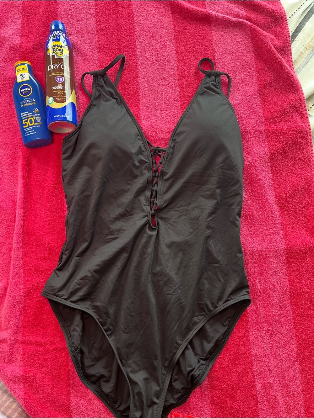 La Blanca Black One-Piece Swimsuit with Strappy Back